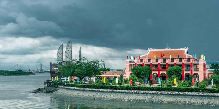 Hình ảnh Bến Nhà Rồng với biết bao ý nghĩa lịch sử to lớn