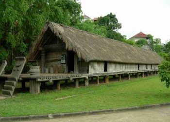 Các ngôi nhà sàn được cách tân với phong cách độc đáo