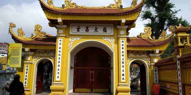 Hình ảnh chùa Trấn Quốc