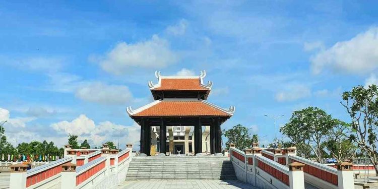 Di tích bên trong Đền Hùng mà bạn nên tham quan khi tới đây