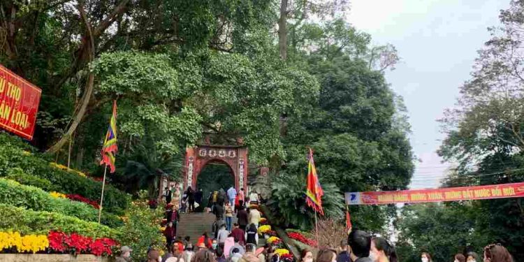 Kinh nghiệm du lịch Đền Hùng dành cho các bạn tự túc