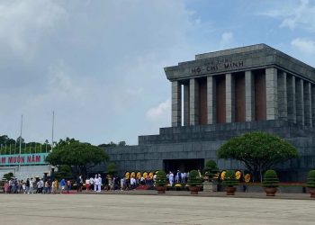 Lịch mở cửa Lăng Bác và những thông tin về công trình lịch sử