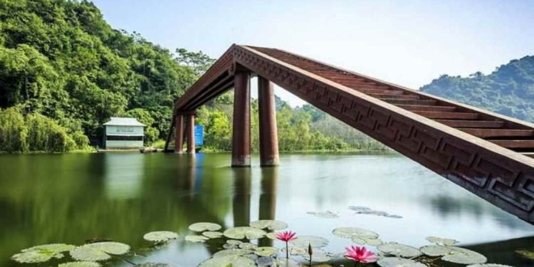 Lịch sử chùa Hương hình thành và phát triển như thế nào?