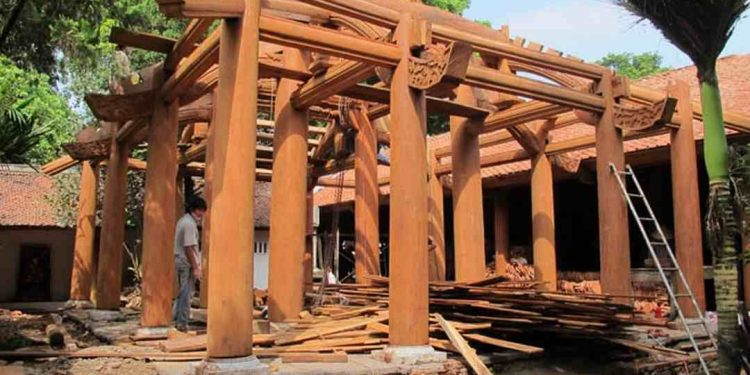 Chùa Trăm Gian được xây dựng theo kiến trúc Phật giáo Trung Hoa