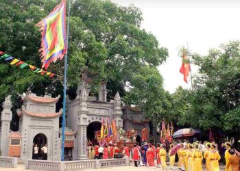 Kinh nghiệm đi Đền Trần giúp chuyến đi thuận lợi hơn