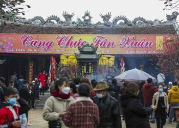 Lễ hội Đền Trần với nhiều hoạt động ngày đầu năm