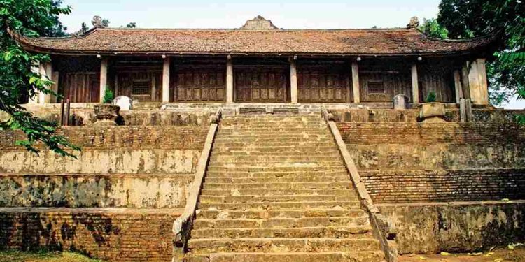 Khám phá lịch sử xây dựng Chùa Trăm Gian