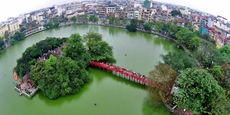 Đi từ Hà Nội đến Đền Ngọc Sơn bằng xe buýt