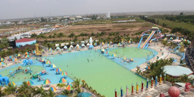 Du lịch Nhà Mát: Điểm đến nhẹ nhàng cho chuyến đi ngắn ngày